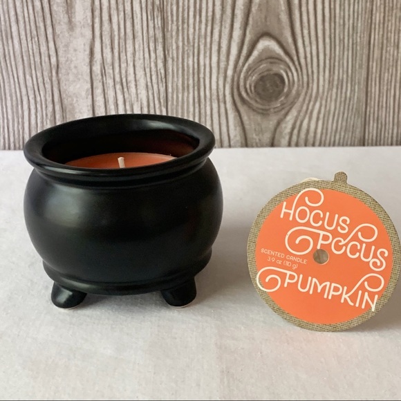 Other - NWT🧙Hocus Pocus Black Cauldron Candle